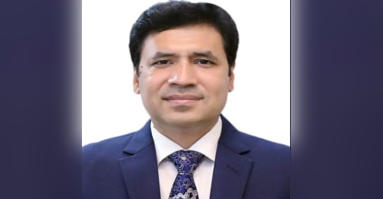 ঢাকা জেলা প্রশাসকের দায়িত্ব গ্রহণ করলেন মমিনুর রহমান