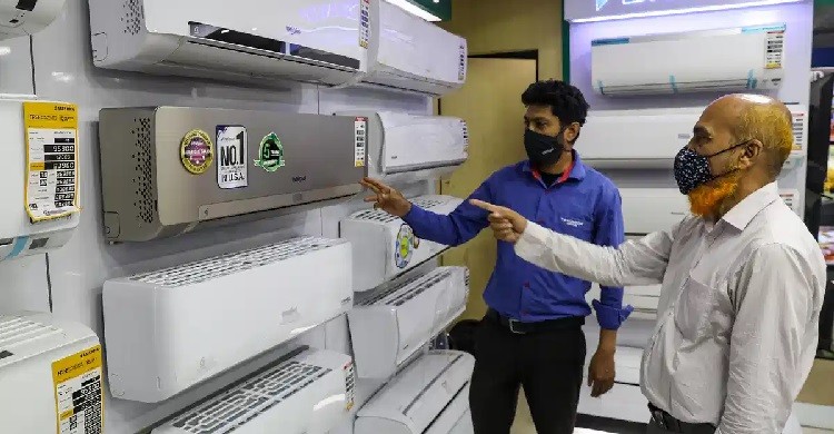 রমরমা এসির বাজার