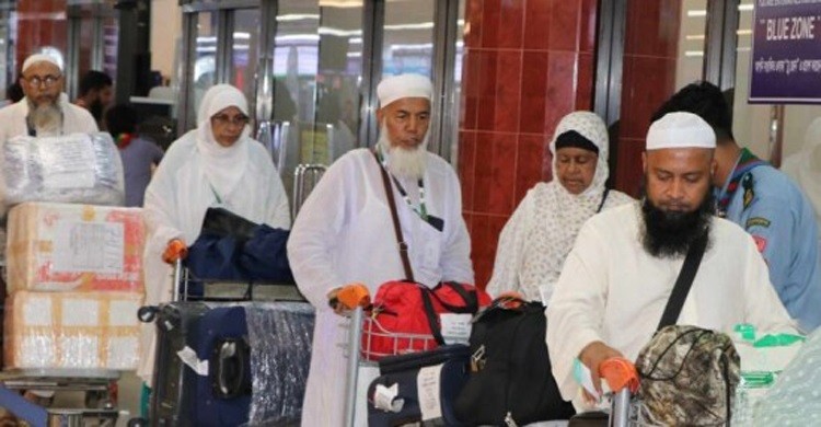 ৫ হাজার ৯২০ জন হাজি দেশে ফিরেছেন