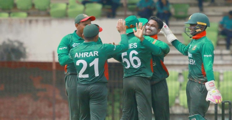 দক্ষিণ আফ্রিকাকে হারিয়ে সিরিজ বাংলাদেশের যুবাদের