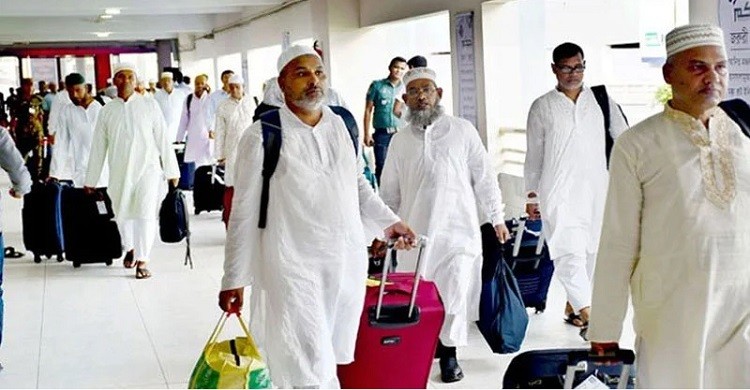 ফিরেছেন ১ লাখ ১০ হাজার ৫৯৫ হাজি, মৃত্যু ১১৯