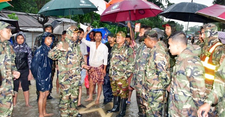 বন্যা পরিস্থিতি মোকাবিলায় চট্টগ্রাম ও বান্দরবানে সেনা মোতায়েন