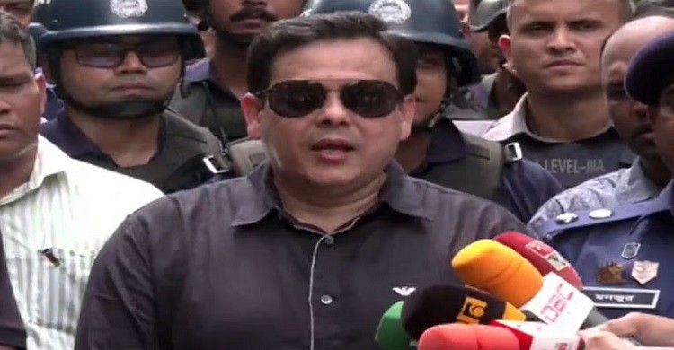 কুলাউড়ায় জঙ্গিবিরোধী অভিযানে আটক ১০