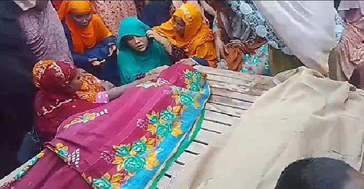 বিদ্যুৎস্পৃষ্টে মা-মেয়ের মৃত্যু