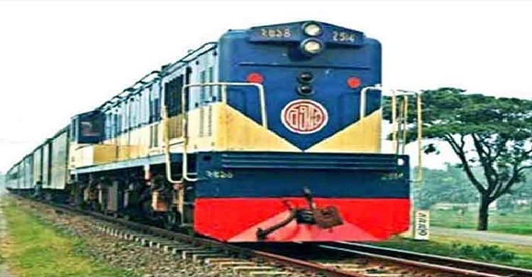 রেল শ্রমিকদের অবরোধ, ঢাকার সঙ্গে সারাদেশের ট্রেন চলাচল বন্ধ