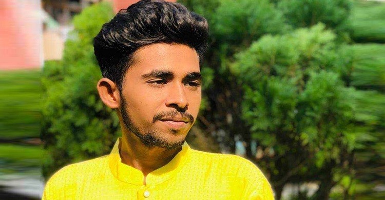 ঢাবির হল থেকে পড়ে শিক্ষার্থীর মৃত্যু