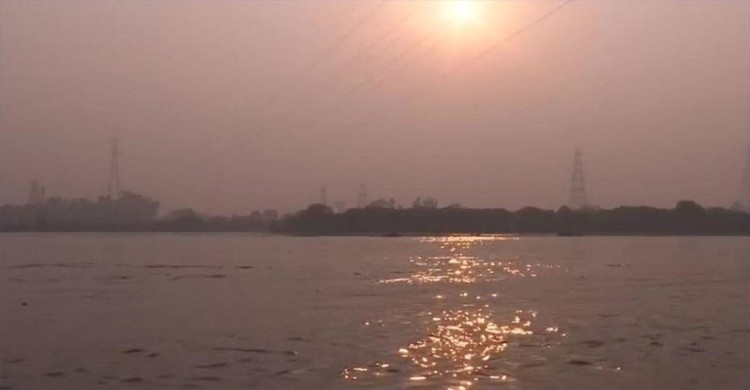 এক বন্ধুকে বাঁচাতে গিয়ে চার বন্ধুর মৃত্যু