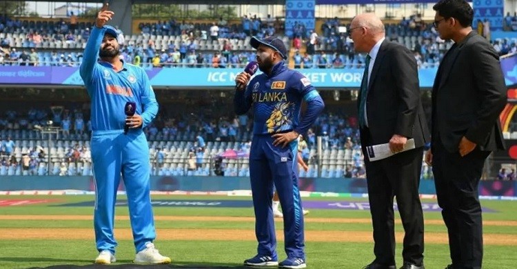 টস হেরে ব্যাটিংয়ে ভারত