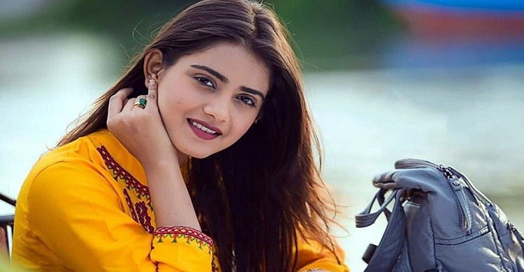 আত্মহত্যার চেষ্টা তানজিন তিশার