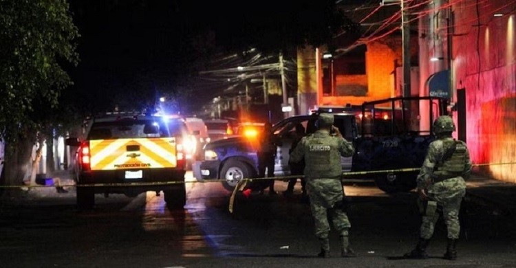 মেক্সিকোতে বন্দুকধারীদের হামলা, ৬ জন নিহত