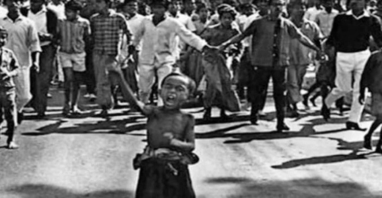 ঐতিহাসিক গণঅভ্যুত্থান দিবস আজ