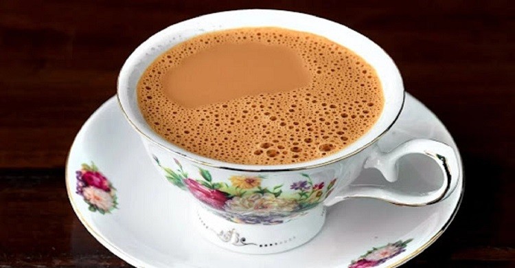 খালিপেটে দুধ চা খাওয়া কী উচিত?