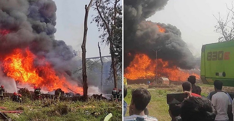 নারায়ণগঞ্জ বিআইডব্লিউটিএ’র গুদামে আগুন