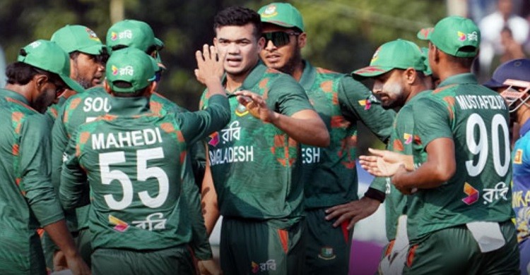 ইতিহাস গড়তে বাংলাদেশের প্রয়োজন ১৭৫ রান