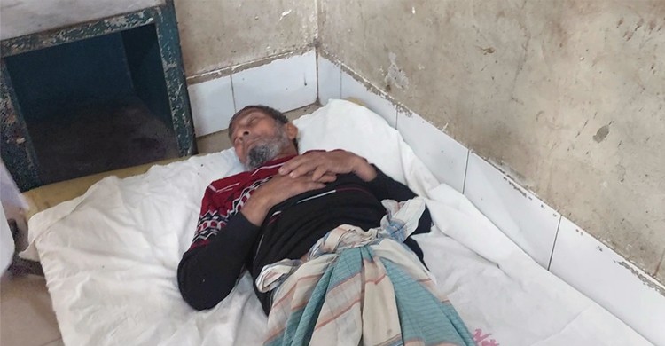 সেহরিতে চেতনানাশক মেশানো খাবার খাইয়ে লুটপাট