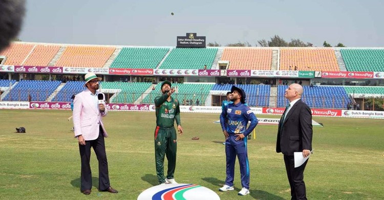 টস হেরে ব্যাটিংয়ে বাংলাদেশ