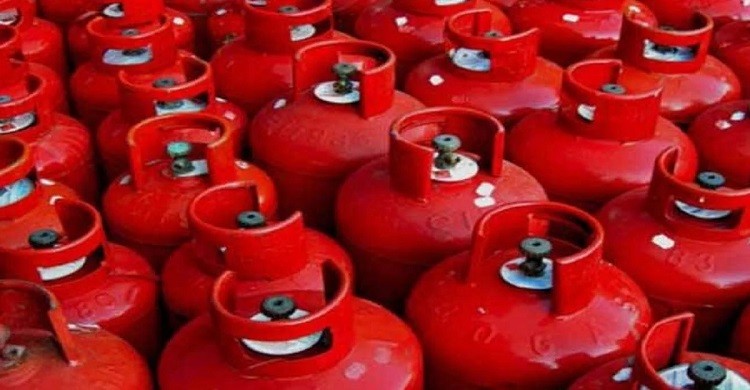 ভোক্তাপর্যায়ে ৪০ টাকা কমলো এলপি গ্যাসের দাম