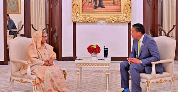 থাইল্যান্ডকে বিশেষ অর্থনৈতিক অঞ্চলে বিনিয়োগের প্রস্তাব দিয়েছেন প্রধানমন্ত্রী