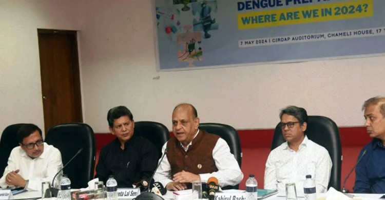 ডেঙ্গু প্রতিরোধে সকলের ঐক্যবদ্ধ কাজ করতে হবে : স্বাস্থ্যমন্ত্রী