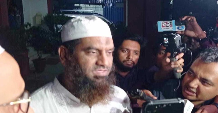 যে কারণে ডিবি কার্যালয়ে গিয়েছিলেন মামুনুল হক