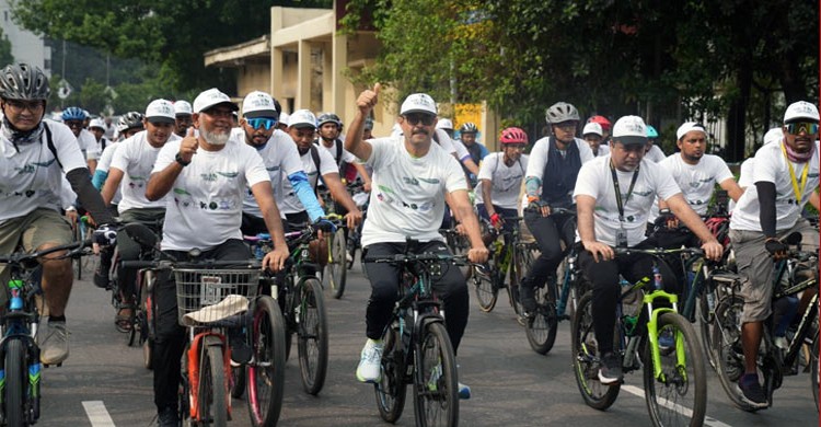 মাসে দুইদিন সাইকেল চালানোর জন্য রাস্তা নির্দিষ্ট করে দেওয়া হবে : ডিএনসিসি মেয়র