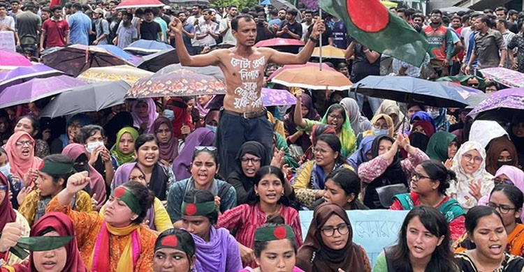 নতুন কর্মসূচি ঘোষণা করে শাহবাগ ছাড়লেন কোটাবিরোধীরা