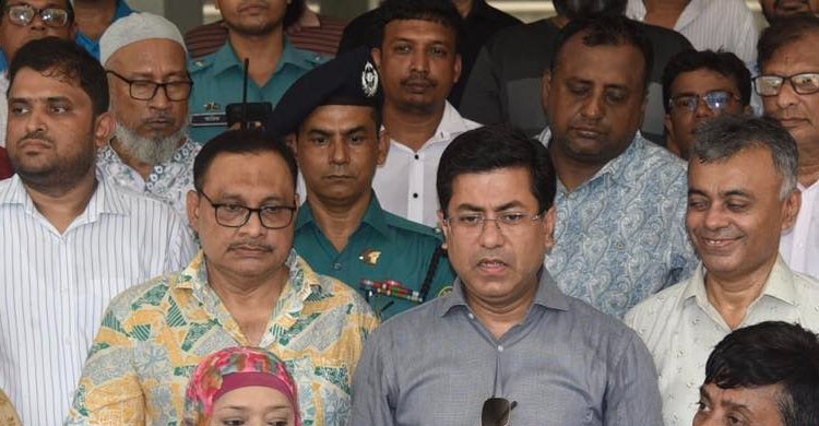 অংশীজন কর্তৃপক্ষ-সংস্থা যথার্থ দায়িত্ব পালন করছে না: মেয়র তাপস