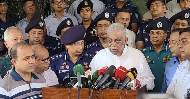 আন্দোলনরত ছাত্রদের নিয়ন্ত্রণ বিএনপি-জামায়াতের হাতে: স্বরাষ্ট্রমন্ত্রী