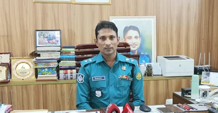 ওয়ারি বিভাগের সেই ডিসি ইকবাল ডিবি হেফাজতে