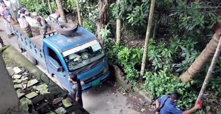 দাফনের ১ মাসের মাথায় কবর থেকে তোলা হলো আন্দোলনে নিহত ওসমানের মরদেহ