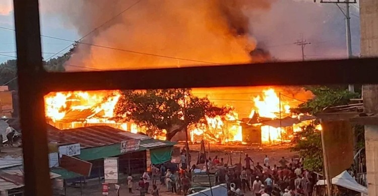 খাগড়াছড়িতে সংঘর্ষে নিহত ৩, আহত ২০