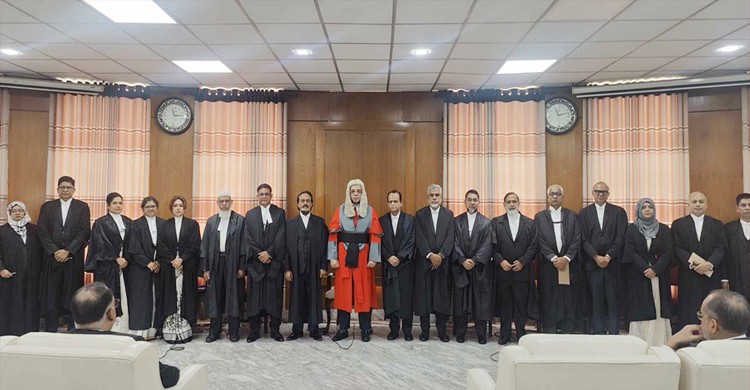 শপথ নিলেন হাইকোর্টের ২৩ বিচারপতি