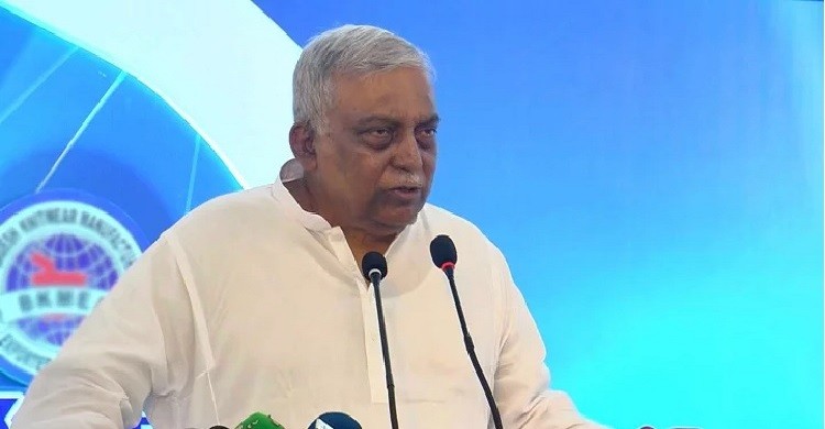স্ত্রী-সন্তানসহ সাবেক স্বরাষ্ট্রমন্ত্রীর বিরুদ্ধে দুদকের ৫ মামলা