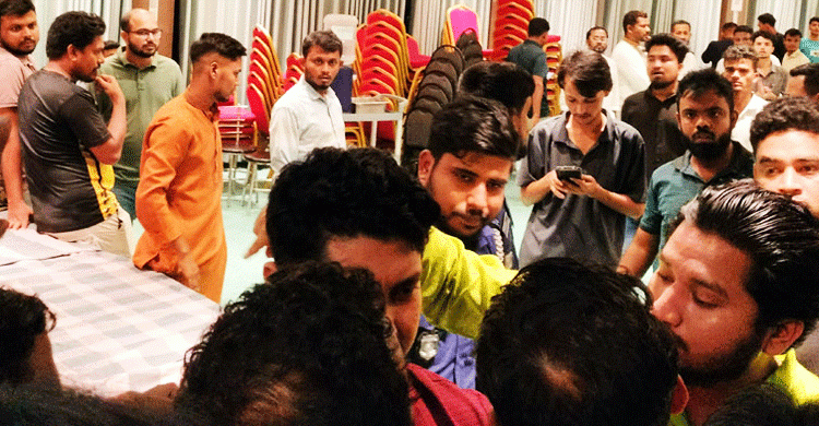আবাসিক হোটেলে গোপন বৈঠকের অভিযোগে ১৯ ইউপি সদস্য আটক