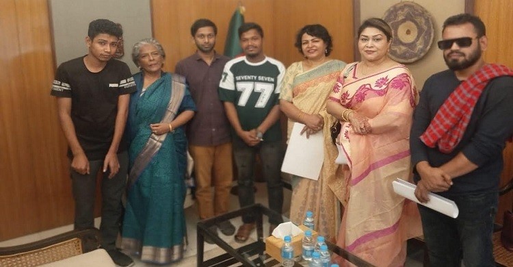 জুলাই বিপ্লবে আহতদের  চিকিৎসা সহায়তার আশ্বাস