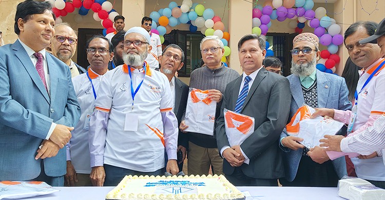 জমকালো আয়োজনে রাবি প্রেসক্লাবের ৩৯তম প্রতিষ্ঠাবার্ষিকী উদযাপন