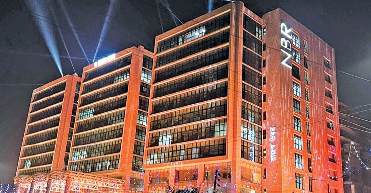 ইন্টারনেটসহ শতাধিক পণ্যে খরচ বাড়লো