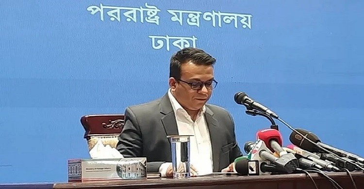 বাংলাদেশি কর্মীদের জন্য দুয়ার খুলছে মালয়েশিয়া