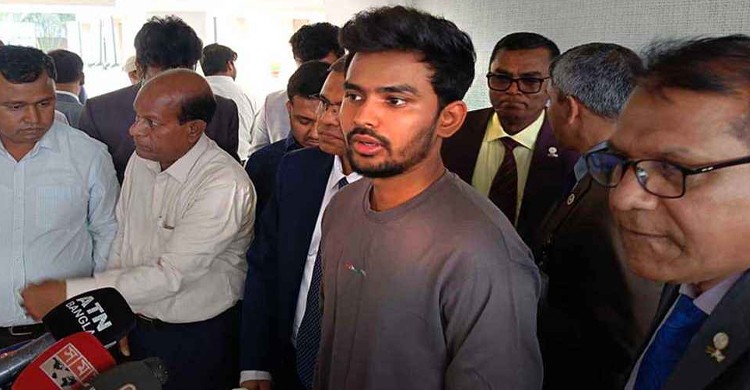 জাতীয় নির্বাচনের আগে স্থানীয় নির্বাচন হওয়া উচিত: আসিফ মাহমুদ