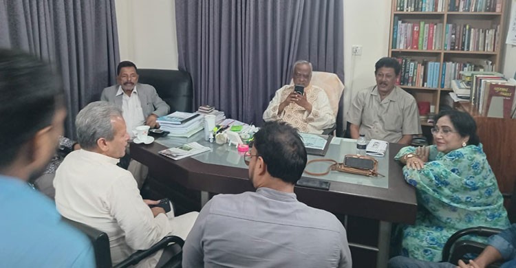ভেঙ্গে গেল ১২ দলীয় জোট