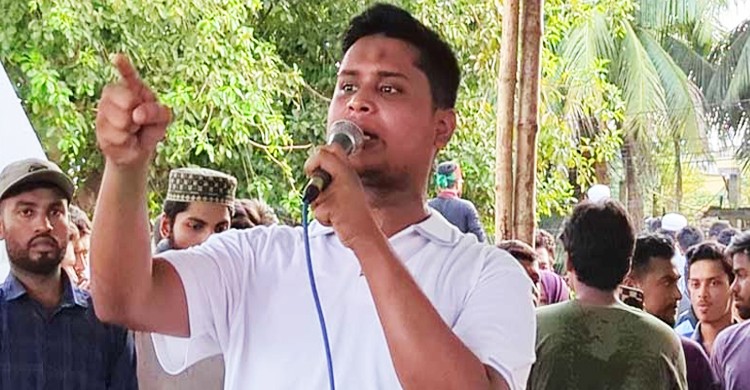 শাহবাগীদের সতর্ক করে হাসনাতের ফেসবুক পোস্ট