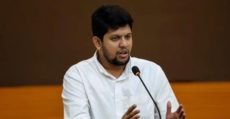 রাষ্ট্রের প্রতিষ্ঠানের বিরুদ্ধে জনগণকে দাঁড় করানো যাবে না: মাহফুজ আলম