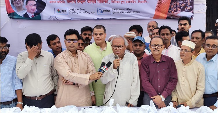 সেনাবাহিনী পক্ষে ছিল বলেই হাসিনা পালাতে বাধ্য হয়েছে: রিজভী