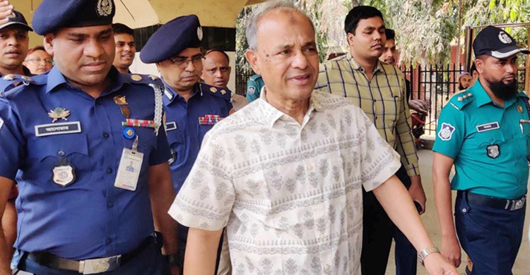 এবার রেলের কেউ কালোবাজারিতে জড়াতে সাহস পায়নি: স্বরাষ্ট্র উপদেষ্টা