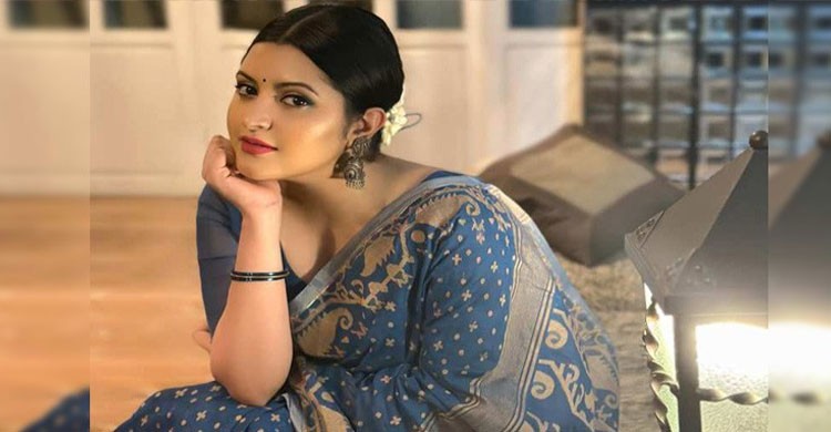গৃহকর্মীকে মারধরের অভিযোগে পরীমণির বিরুদ্ধে থানায় জিডি
