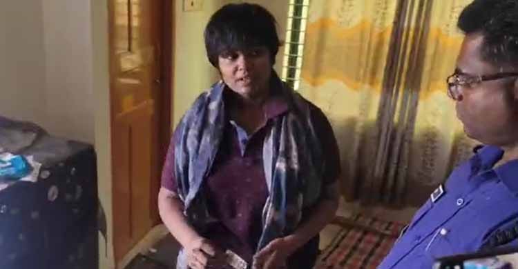 জীবননগরে নারী সাংবাদিক টুনির বাসা থেকে মদের বোতল ও ইয়াবা সেবনের সরঞ্জাম উদ্ধার