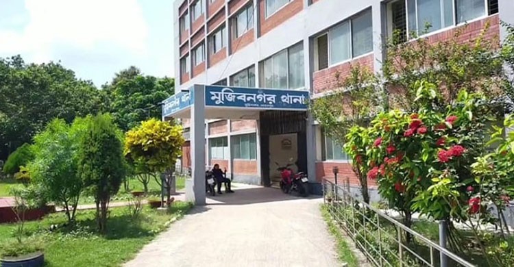 মেহেরপুর সীমান্তে ১০ ভারতীয়কে পুশইন বিএসএফ এর