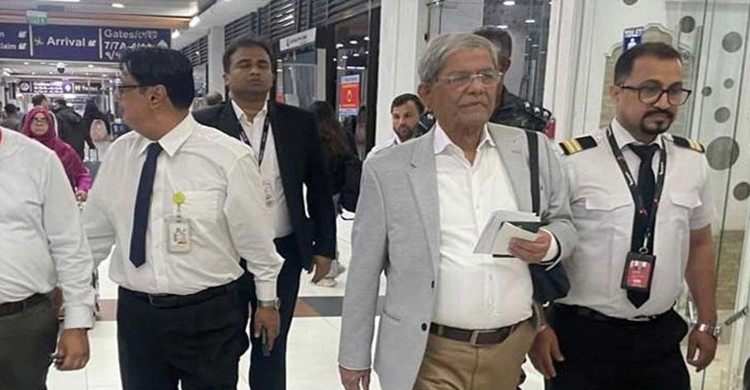 চোখের চিকিৎসায় থাইল্যান্ড গেলেন মির্জা ফখরুল