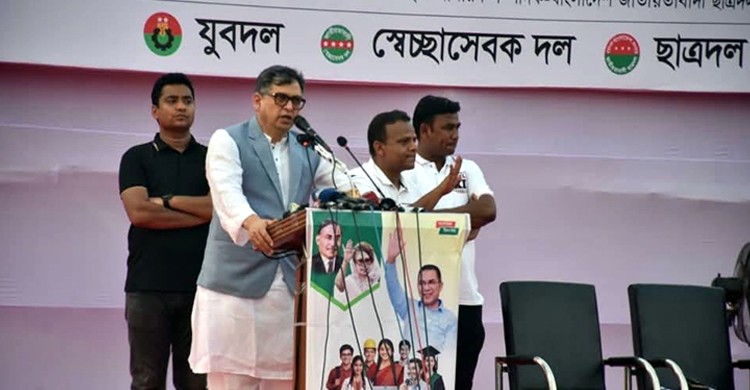 কেয়ামত পর্যন্ত অন্তর্বর্তী সরকারকে কেউ দেখতে চায় না: সালাহউদ্দিন আহমদ