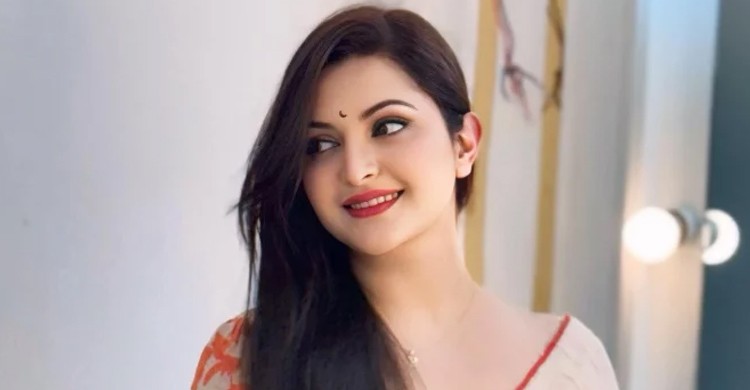 আমার জীবনে সুইসাইড করার মতো কোনো ইস্যু নাই : পরীমণি